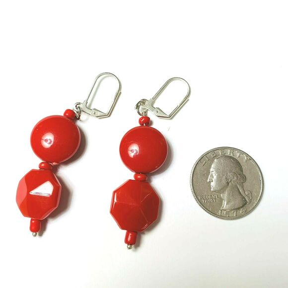 Vintage Bright Valentine Red Beaded Necklace and Earring Set Acrylic Silver Tone - Picture 6 of 10
